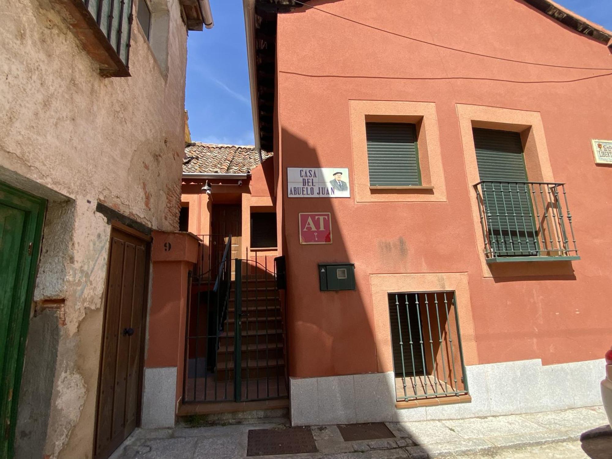 Apartamentos "Casa Abuelo Juan" San Ildefonso Zewnętrze zdjęcie